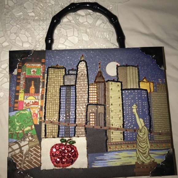 Bueno Handbags - Cigar Box Purse New York Themed